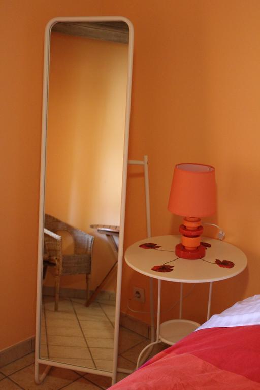 클뤼니 Ferme De La Corbette B&B 객실 사진