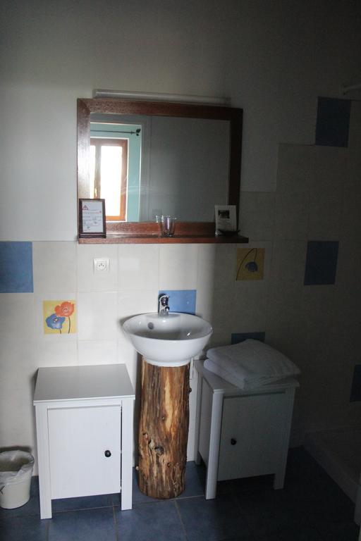 클뤼니 Ferme De La Corbette B&B 객실 사진